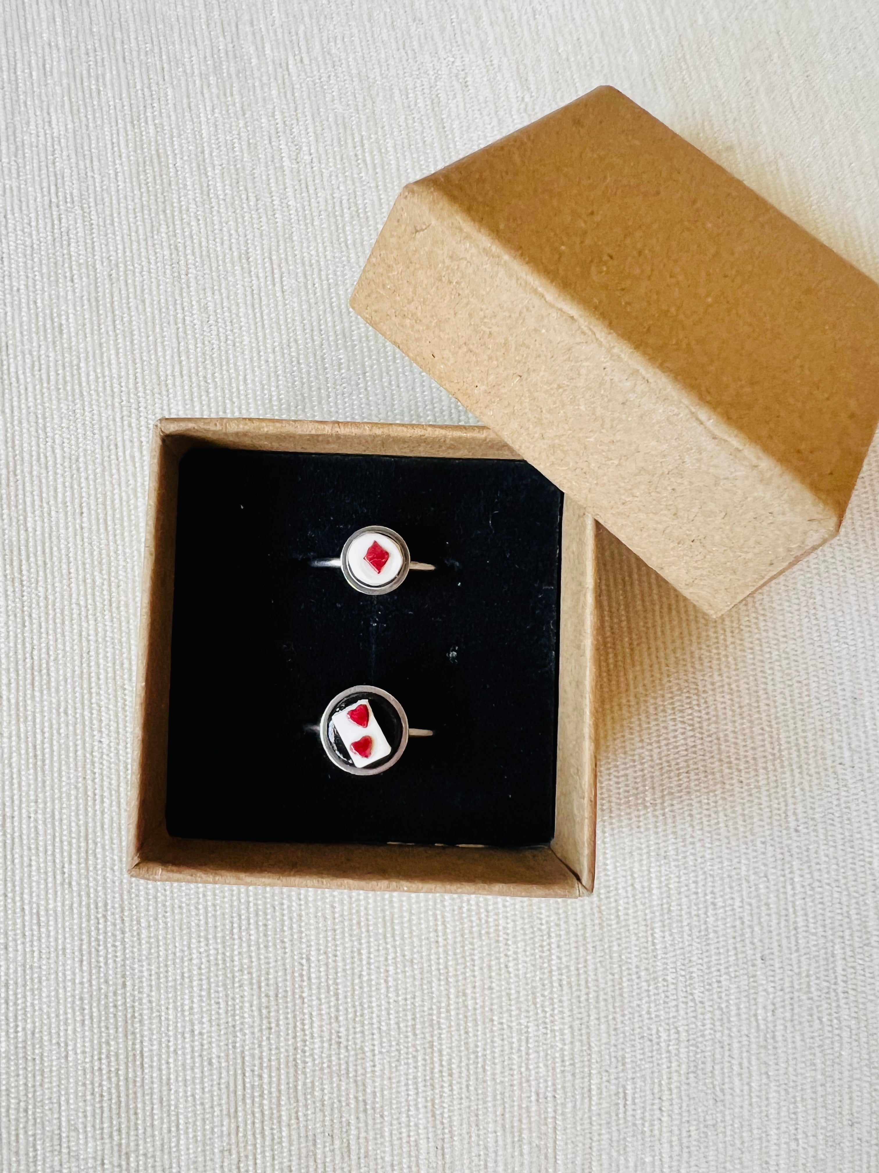 Poker Card Cameo Ring Set
