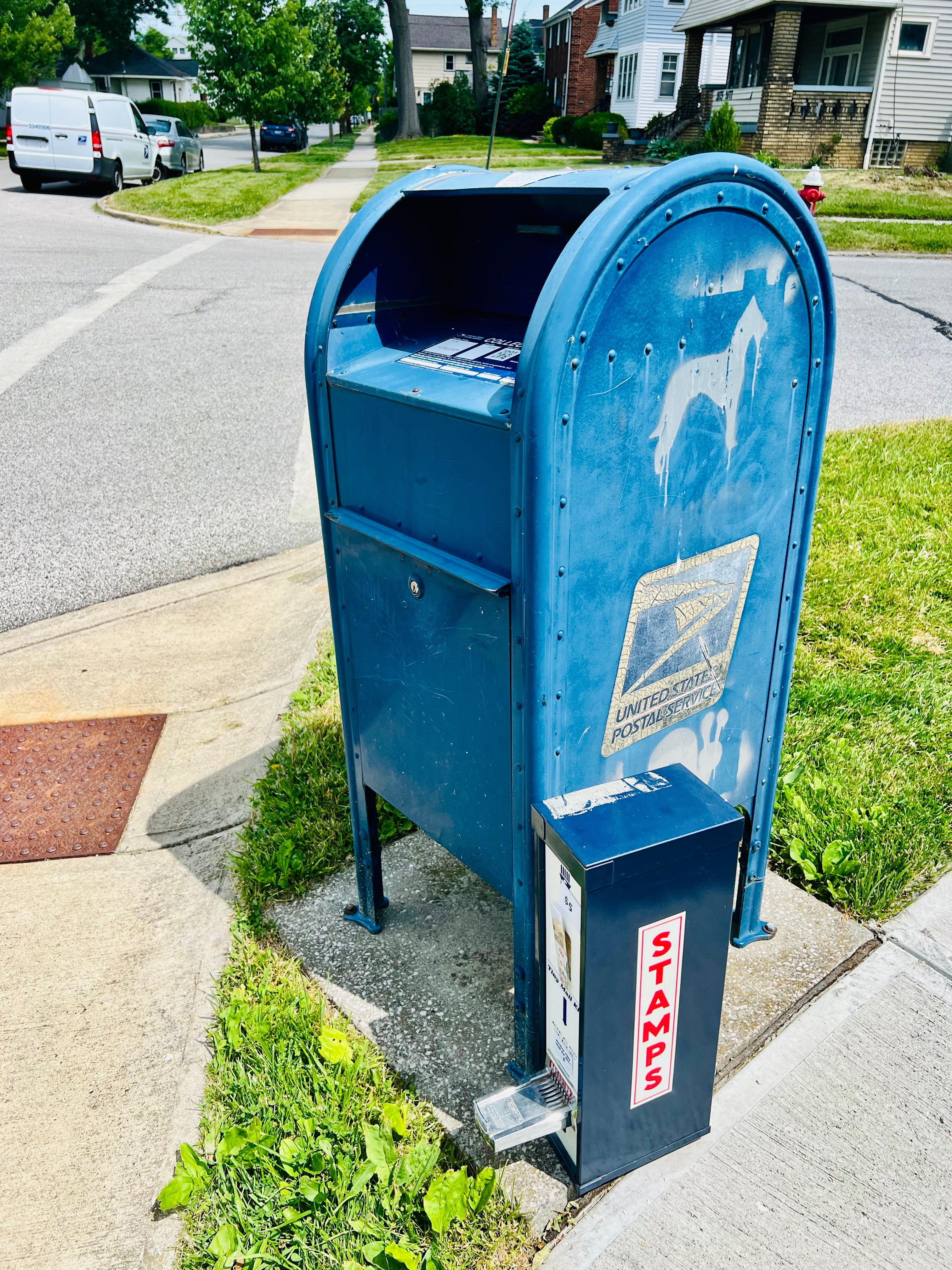 Tiny Italian Mail Kit